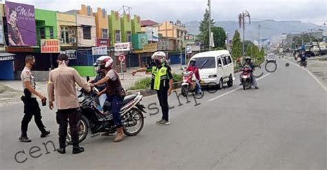 Masih Banyak Warga Tak Hiraukan Imbauan Pemerintah Cenderawasih Pos