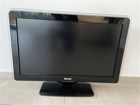 PHILIPS 32PFL7403 DIAGONALA 82 CM HD 100HZ HDMI