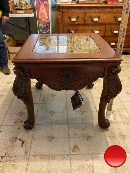 Ashley End Table 31 X 31 New Legacy Auction Company