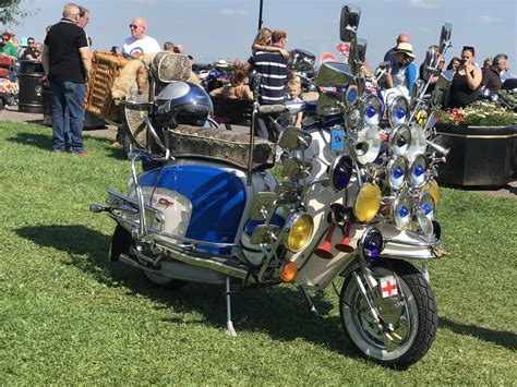 Mod Scooters S Style Classic Vespa And Lambretta Scooters