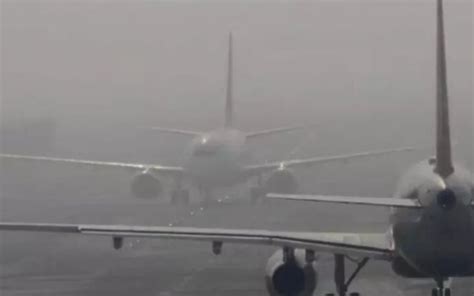 DGCA Issues Show Cause Notices To AI SpiceJet For Fog Related Flight