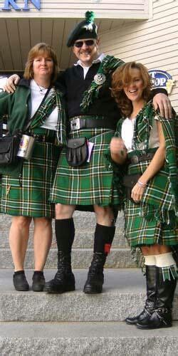 Man And Two Women In Green Kilts And Sashes Scottish Clothing Irish