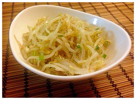 Sukju Namul Muchim 숙주나물 무침 Korean Mung Bean Sprout Salad The