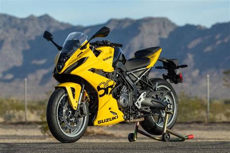 2024 Suzuki GSX 8R Review Cycle News