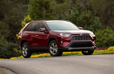 Specs 2019 Toyota Rav4 Hybrid Fuel Economy And Power Changes