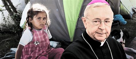 Gorzkie żale Kościoła do PiS za niewpuszczanie uchodźców. Abp Gądecki ...