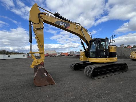 Caterpillar 321d Lcr Zero Swing Excavator Excavation Equipment