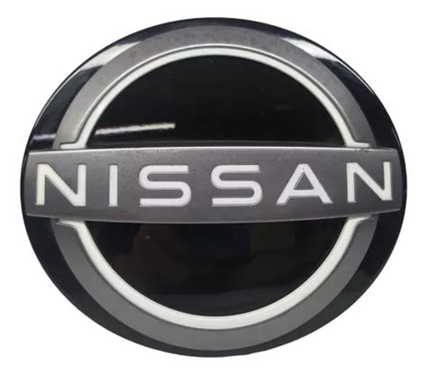 Emblema Grade Nissan Kicks Advance 2023 Frontal