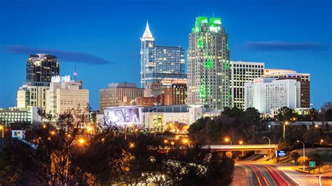 10 Amazing Photos That Will Make You Want To Visit Raleigh, North Carolina | HoliDaze