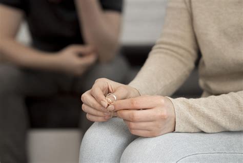 Trusted Resources That Will Help You Navigate Divorce Connect