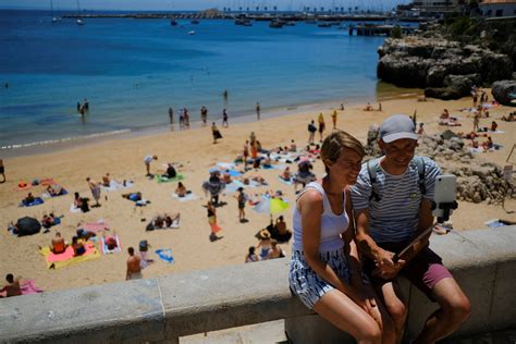 Foreign tourism to Portugal sets new record in May, helped by US