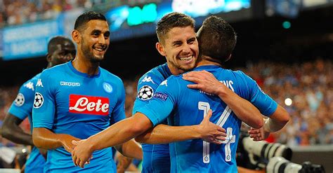 Il Napoli Non Sbaglia Al Nizza Hellas