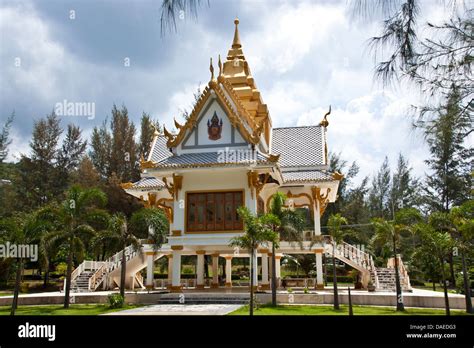 Buddah Temple Pagoda Thailand Phuket Stock Photo Alamy