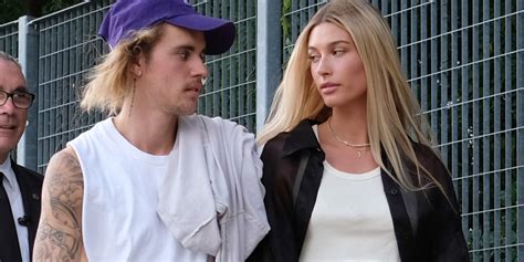 Hailey Bieber Pens Cute Note For Her Husband Justin Bieber Hailey