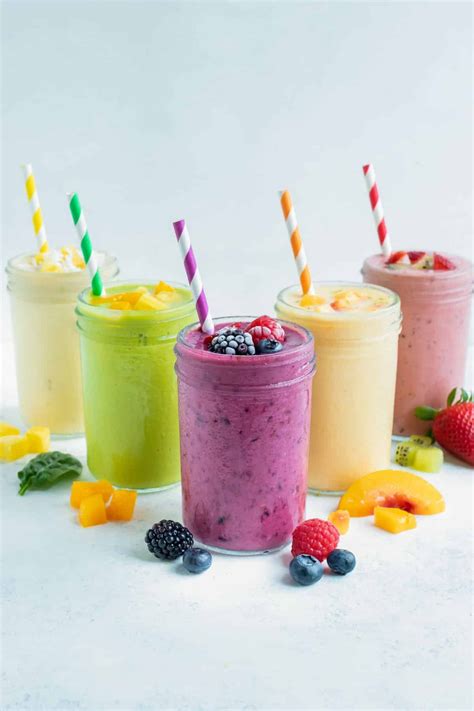 How To Make A Fruit Smoothie Easy Recipes Evolving Table Recipe Frozen Fruit Smoothie