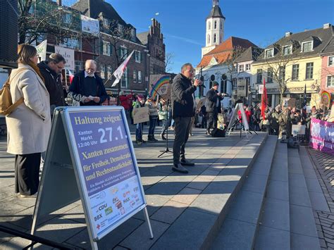 Xanten Demo Gegen Rechtsextremismus Rund Menschen Setzen Ein