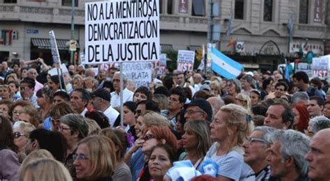 El Congreso argentino aprueba polémicas leyes para reformar la Justicia