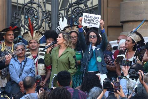 Protesto Contra Marco Temporal Re Ne Ind Genas E Artistas Em Sp