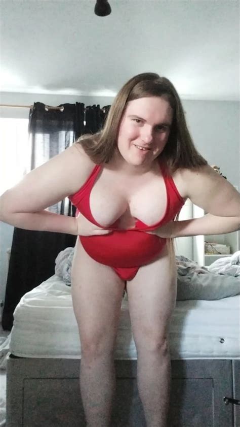 My Enormous BBW Curves In A Sexy Red Singlet Pics XHamster