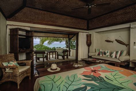 Premium Beachfront Bungalow Aitutaki Accommodation Pacific Resort