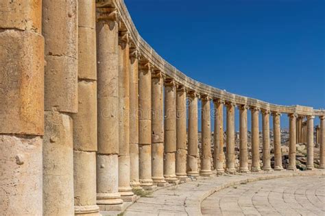 Oval Plaza At Jerash Jordan Stock Image Image Of Jerash Oval