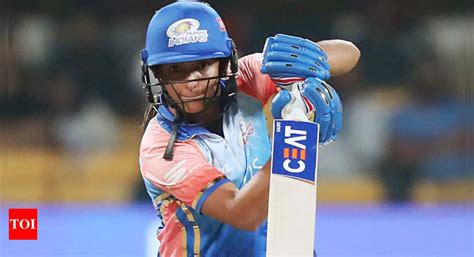 Mumbai Indians Vs Gujarat Giants Highlights Harmanpreet Kaur Slams