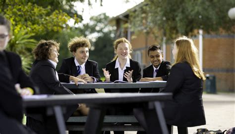 Uniform Oakwood School