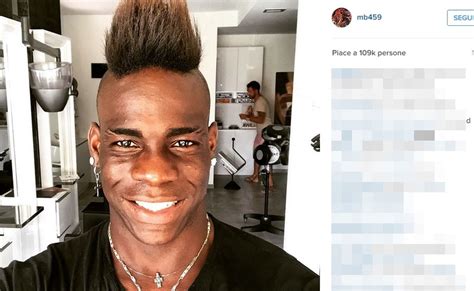 Balotelli Nuovo Look Con La Maxi Cresta