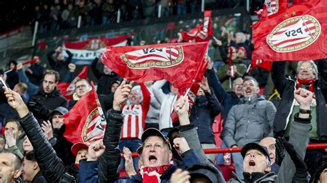 Les Supporters Du Psv Ne Sont Pas Les Bienvenus à Paris Pour Le Match De Ligue Des Champions