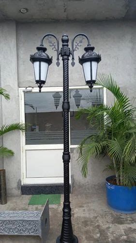 Aluminium Dual Arm Aluminum Lighting Poles For Outdoor At Rs 16500