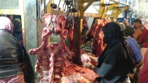 Heboh Daging Sapi Dicampur Daging Babi Di Bandung Begini Cara