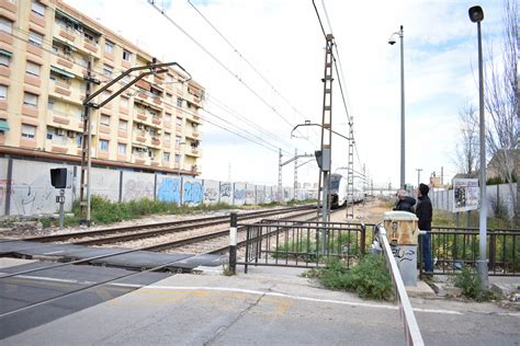 Interrumpida durante 3 horas la circulación ferroviaria en Alfafar por