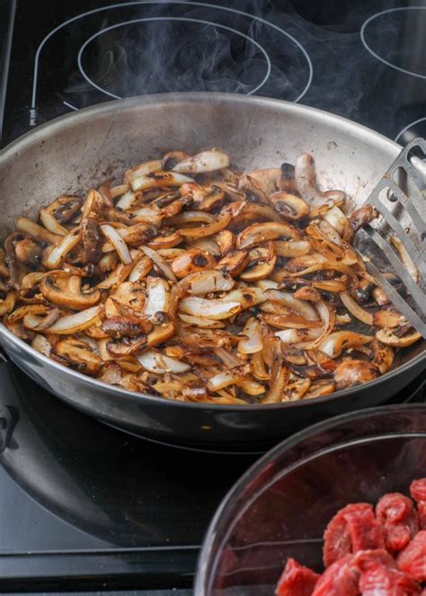 Steak and Mushroom Stir Fry - Vegetable Recipes