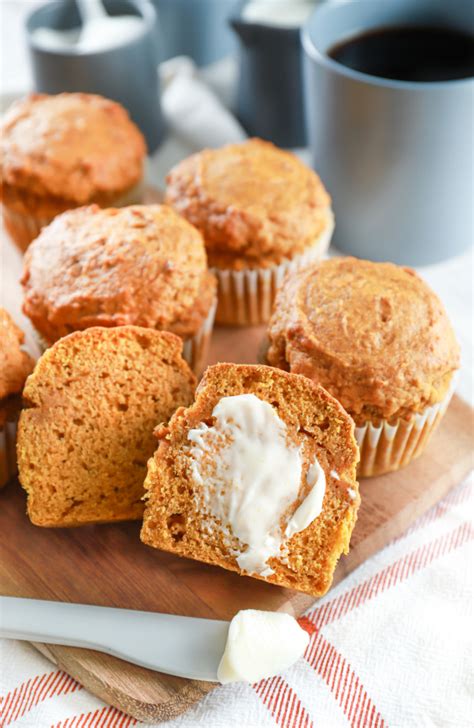 Bakery Style Pumpkin Muffins A Kitchen Addiction