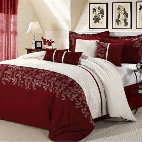 Most Popular Red Bedroom Decoration Ladys Houses Comfortable