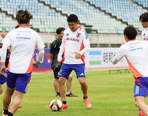 【日本代表】遠藤航主将が日本史上初の3大会連続五輪出場へ意欲「選ばれたら代表に貢献したい」 日本代表写真ニュース 日刊スポーツ