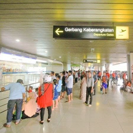 Puncak Arus Mudik Di Bandara Juanda Diprediksi Mulai Juni