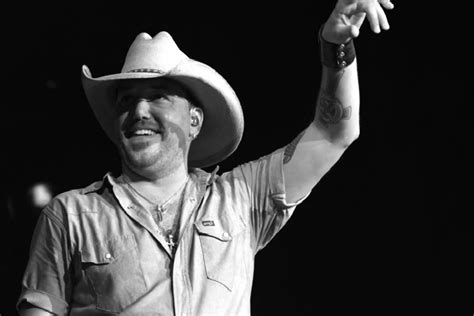 Jason Aldean Highlights Tour In Lights Come On Video Watch