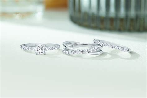 How To Match Your Wedding Band To Your Engagement Ring — The Beaverbrooks Journal