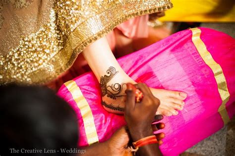 A Colorful Affair In Delhi With Flashes Of Hot Pink WedMeGood