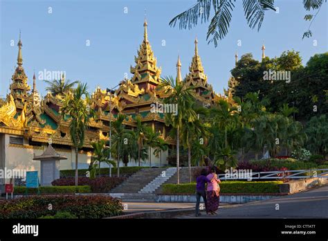 Entrance To The Shwedagon Pagoda Hi Res Stock Photography And Images