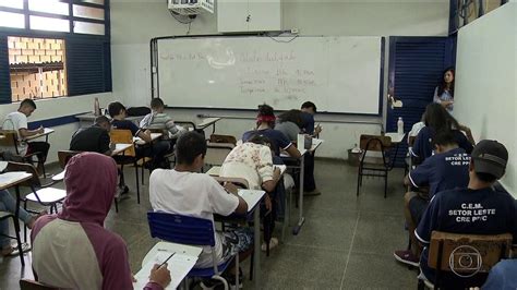 Base Nacional Comum Curricular Do Ensino Médio Bncc é Aprovada Pelo