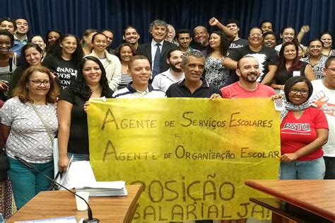 Em Defesa Dos Agentes De Organiza O Escolar