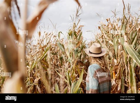 Farmer Wearing Cowboy Hat Hi Res Stock Photography And Images Alamy