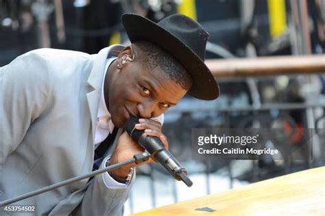 Labrinth Performs Tracks From His New Album At Surprise Gig Photos And