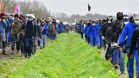 Soulèvement de la Terre AlyzaAlighia