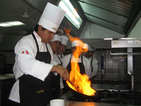 Día del Trabajo Cuánto debo cobrar si laboró el feriado 1 de mayo