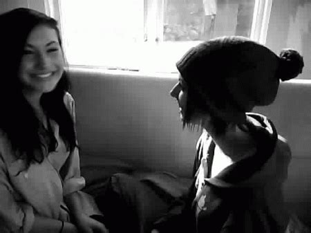 Lesbian Couple Lesbian Kiss WiffleGif