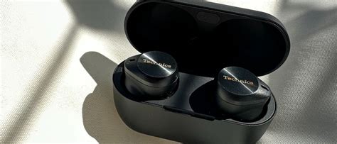 Technics Eah Az Review Feature Packed Wireless Earbuds With Tough