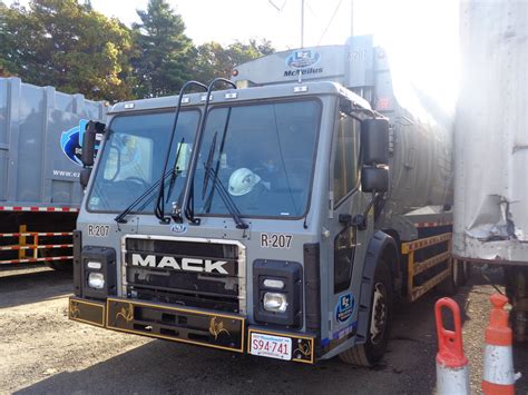 Ez Disposal Recycling Mack Lr Mcneilus Rear Loader Flickr